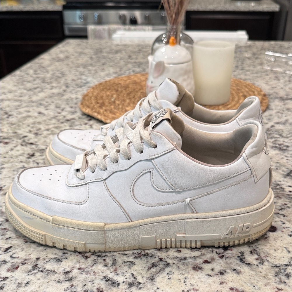 Nike White and Cream Athletic Shoes